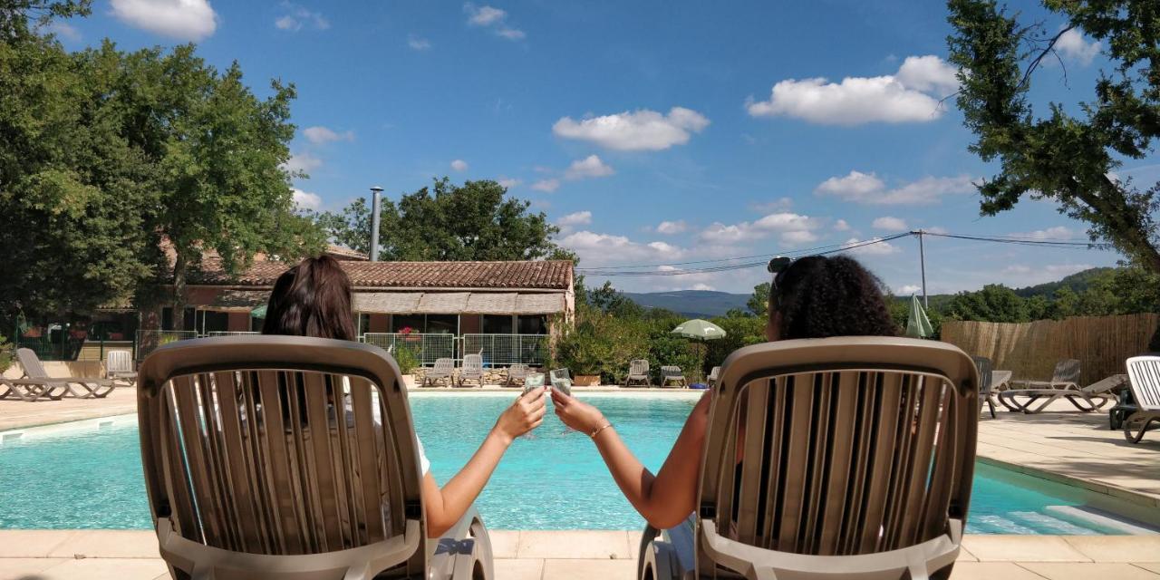 Domaine Les Chenes Blancs Hotel Saint-Saturnin-d'Apt Ngoại thất bức ảnh