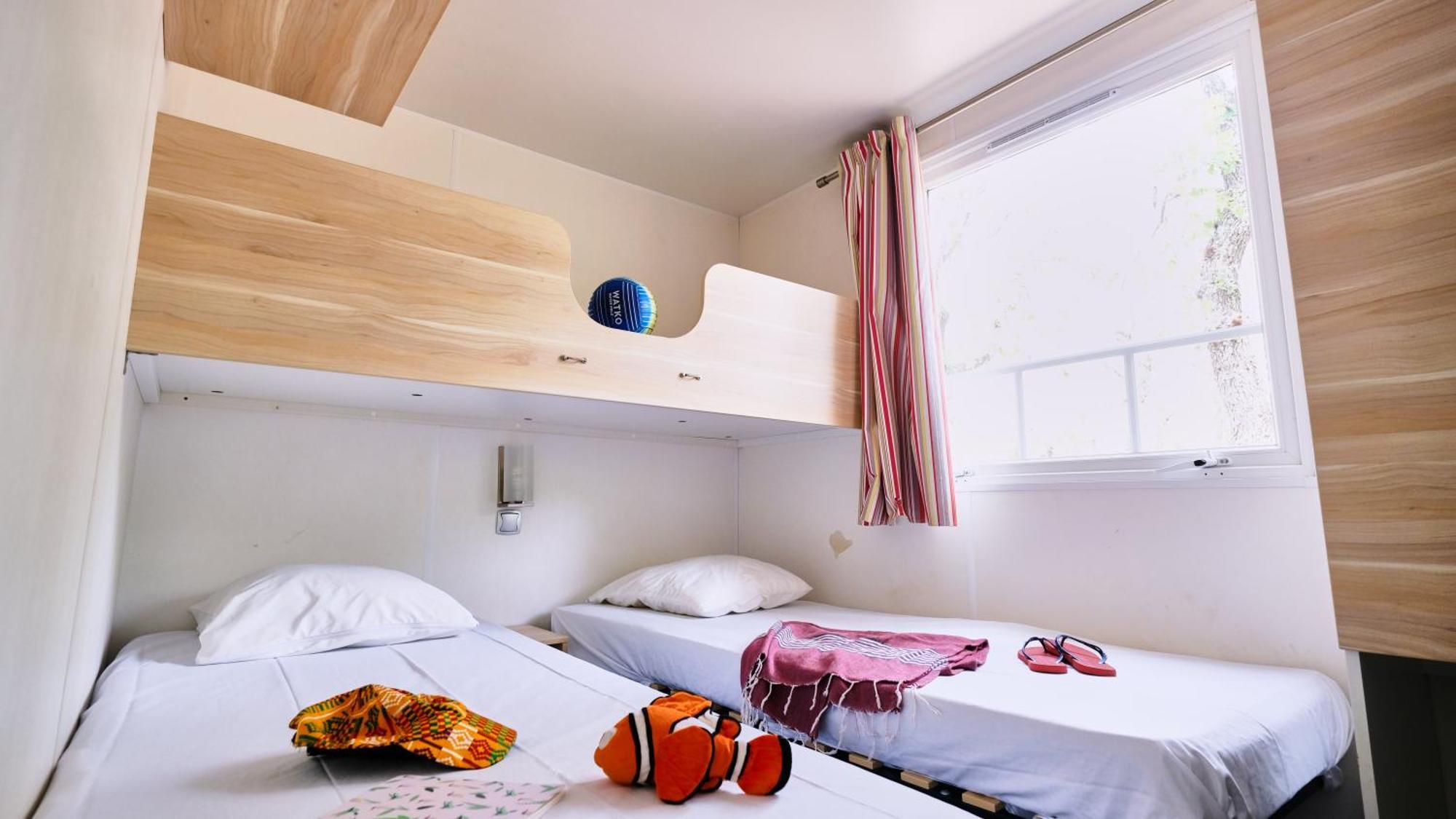 Domaine Les Chenes Blancs Hotel Saint-Saturnin-d'Apt Ngoại thất bức ảnh